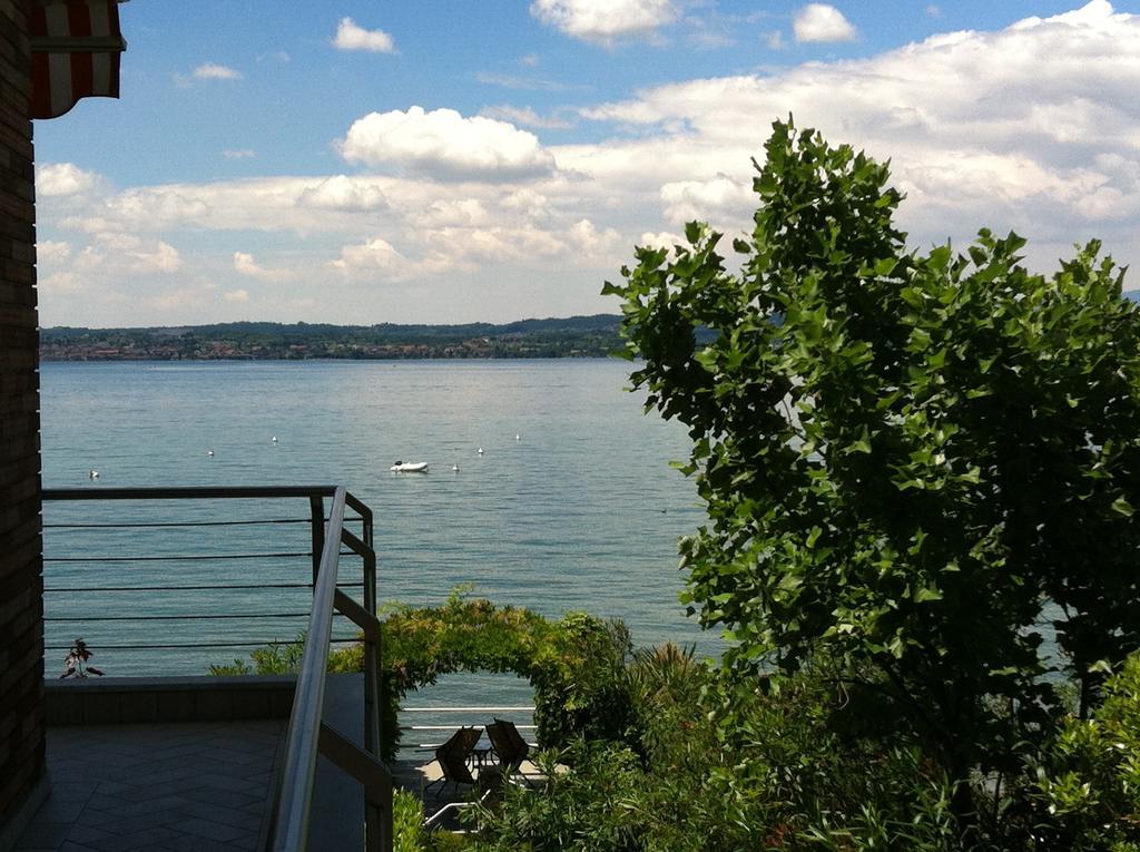 Le Petit Du Lac Sirmione Room photo