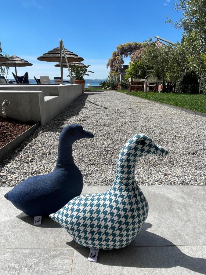 Le Petit Du Lac Sirmione Exterior photo
