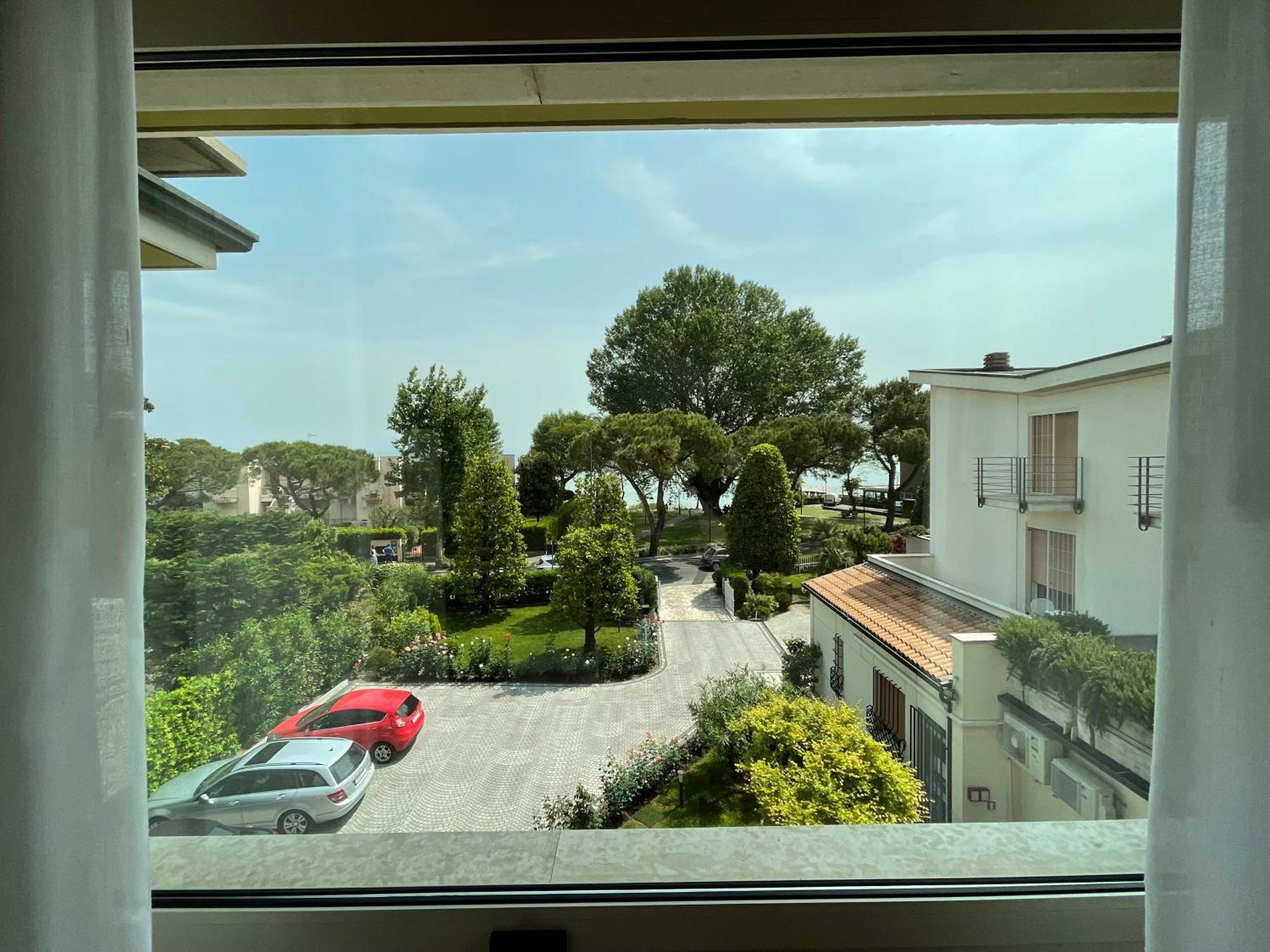 Le Petit Du Lac Sirmione Room photo