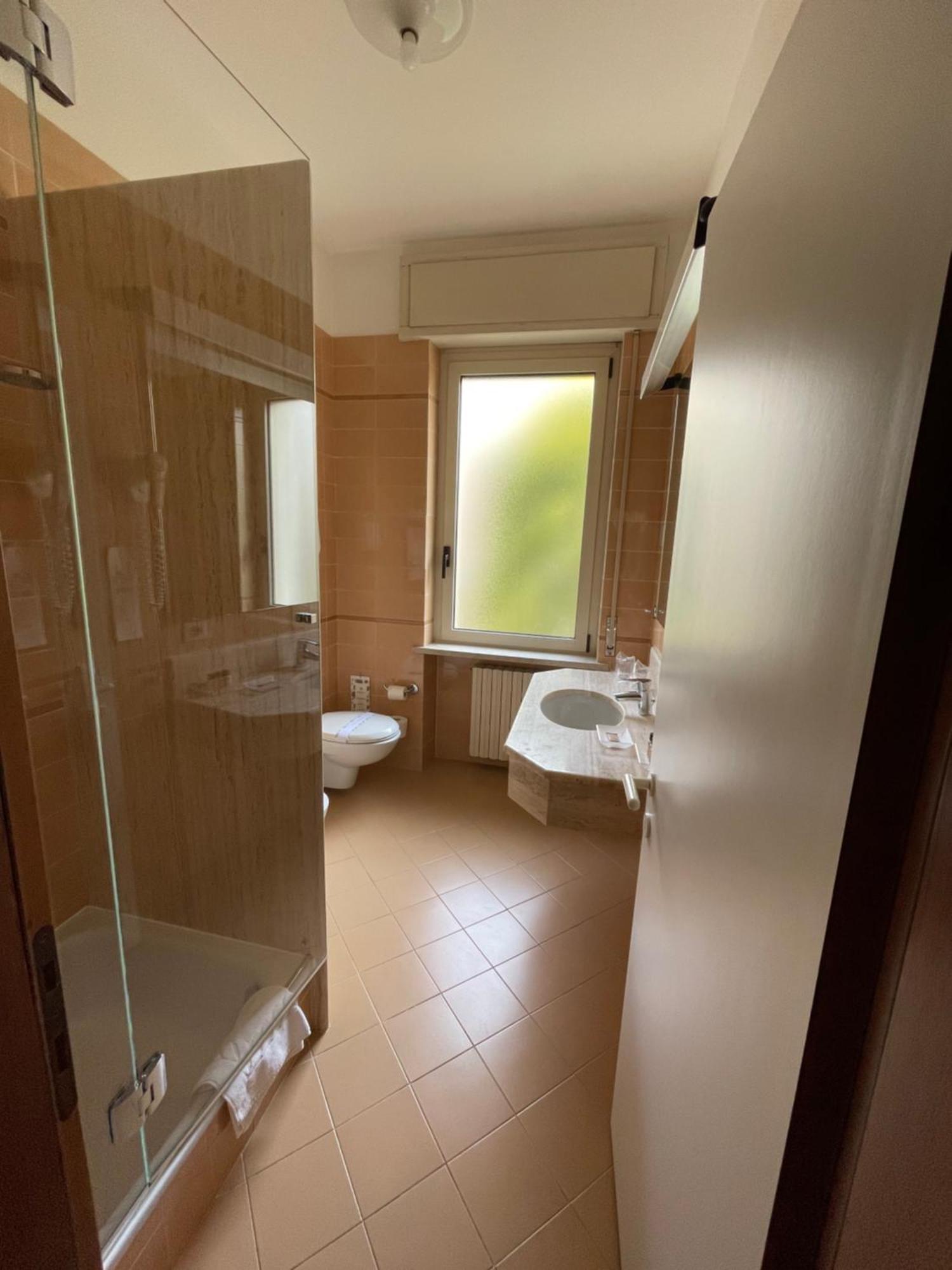 Le Petit Du Lac Sirmione Room photo